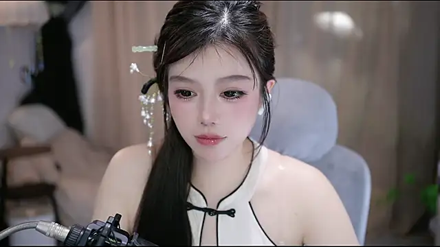 Cecily 即時 XXX 聊天