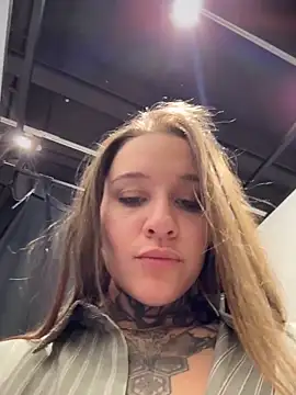 KishaMur Live XXX Chat