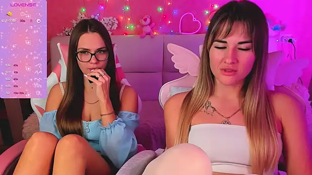 Show de hotty_girls_here na webcam