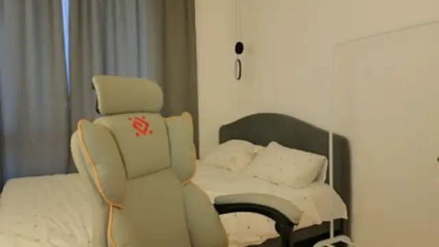 Živý XXX chat yourrdanceteacher