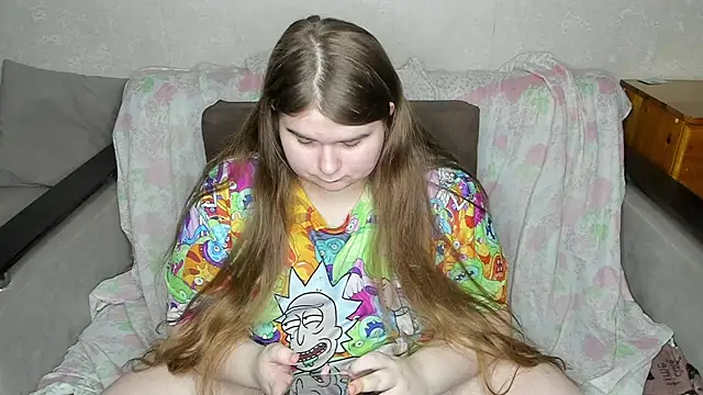 Pokazy przed kamerką – Pauline_dominance