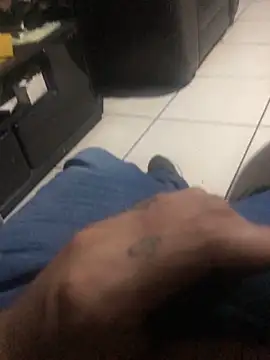 عرض كام hxtobson