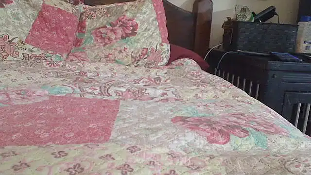 Chatroom XXX en direct de Ireallysquirt