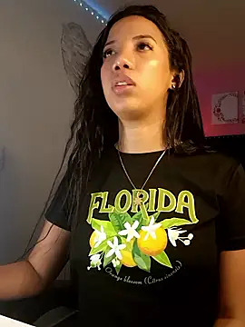 SallyWhitee 라이브 XXX 채팅