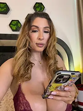 Živý XXX chat LucyBridgette