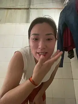 Adriana_aria 在線直播表演