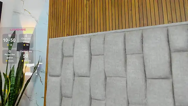 แชท XXX สดของ Scarlet_Rosexx