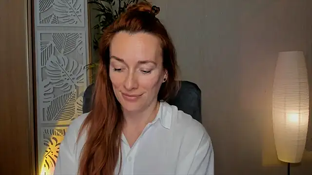 Chat +18 de RebeccaMartinez ao vivo