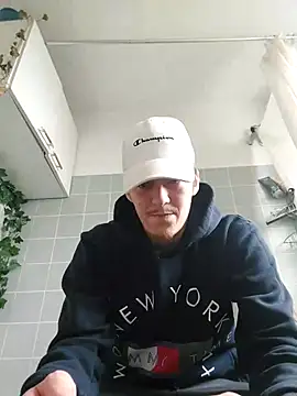 Toyjungee 现场XXX聊天