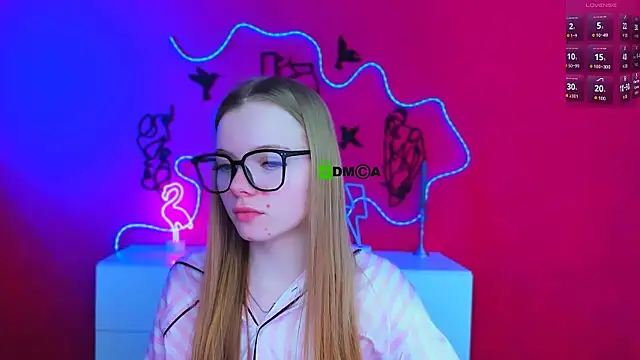 maddy_moah élő XXX-chatje