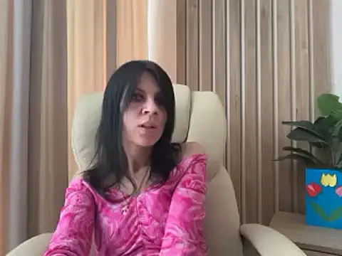 InjaAtHome Chat XXX live