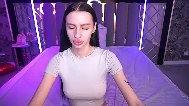 Snow_WhiteeeX: онлайн-секс-чат