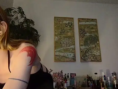 lavender_spits Live XXX-Chat