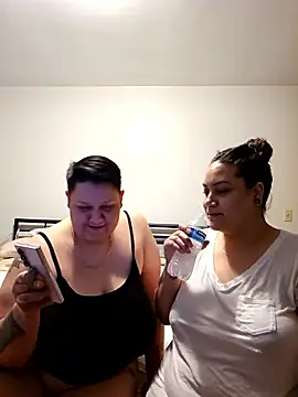 honeeyyy_pot live XXX chat