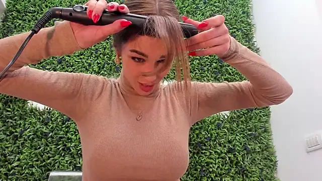 realhotfallingdevil Live XXX-Chat