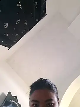 Artinah22 Chat XXX live