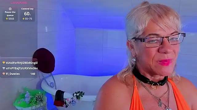 AnittaHarris_ – Kamerová šou