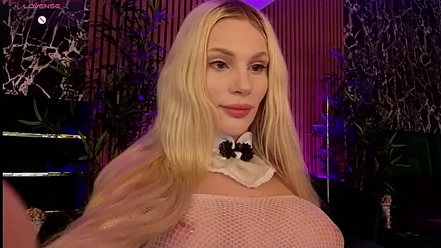 BarbieKara Webcam-Show