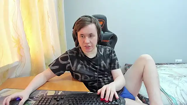 iliaskrislove Pertunjukan Webcam