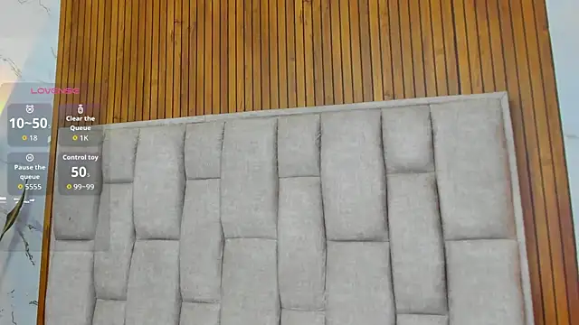 Scarlet_Rosexx 现场XXX聊天