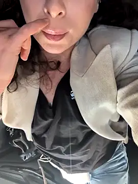 IreneBlue_のライブXXXチャット