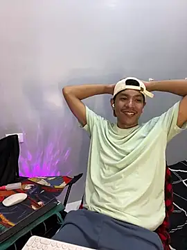 Chat XXX en directo de asian_darlingcummersxXx