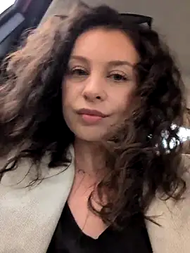 Chat XXX ao vivo de IreneBlue_