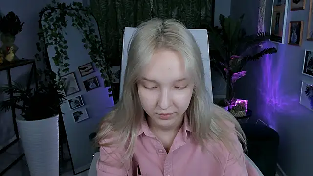 Chat XXX en directo de MaoqiBeverly