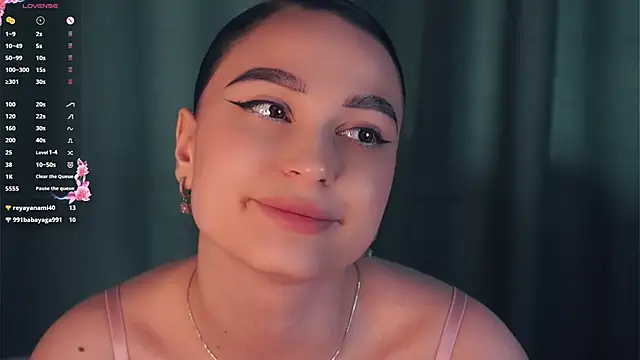 Chat +18 de ZofiaSoshnik ao vivo