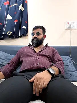 Fun_Guuy webkamerás műsora