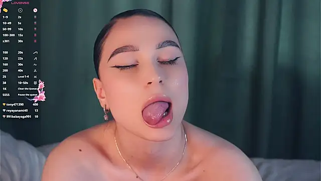 ZofiaSoshnikn Live XXX chat