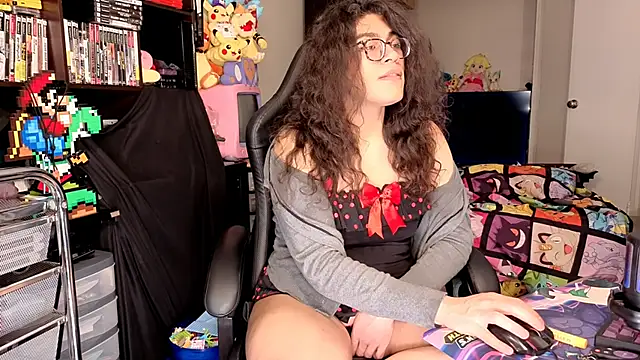 Pokazy przed kamerką – ShinyCherub