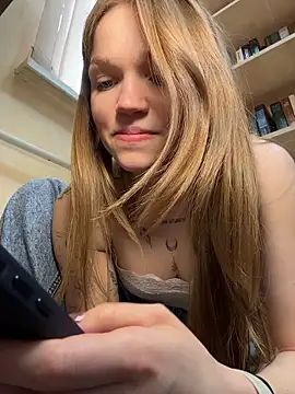 StreetSquirtのライブXXXチャット