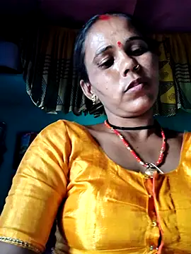 Pooja750のライブXXXチャット