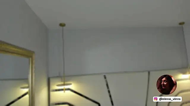 Chat XXX ao vivo de ninna_vinns