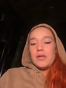 Онлайн чат XXX isabella_ferrer99