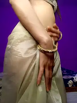 Yours_dannyyn Webbikameraesitys