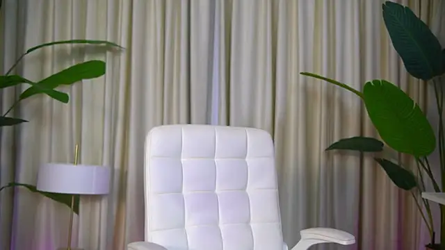 FoxieJullia – Live XXX-chat