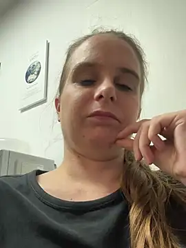 Chantalee – webcam-show