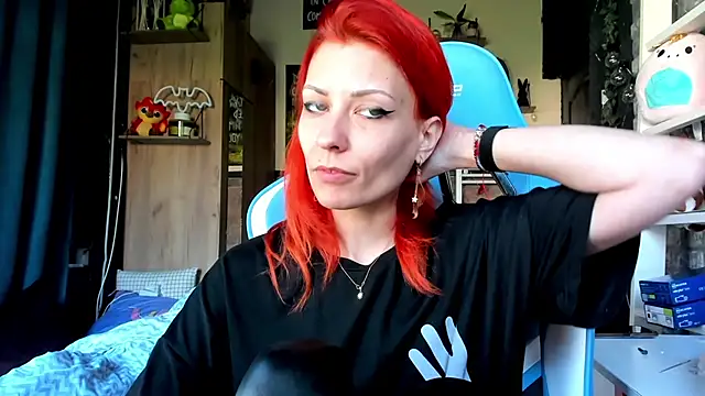 karo123421's Live XXX Chat