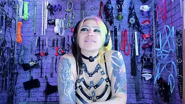 PANDORANEZZ Live XXX Chat