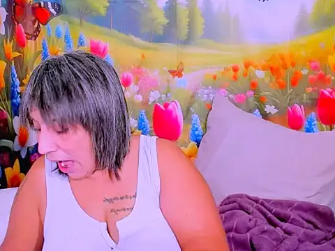 indianroxy 现场XXX聊天