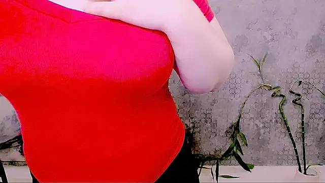 Djullia Live XXX-Chat