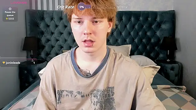 KevinMilky's Live XXX Chat