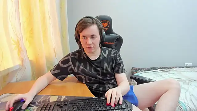 iliaskrisloveのウェブカメラショー