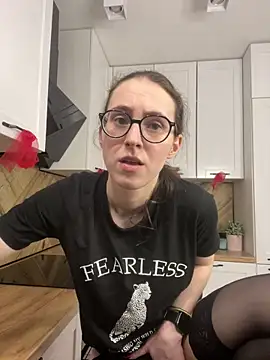 MartiniiSelenna's Live XXX Chat