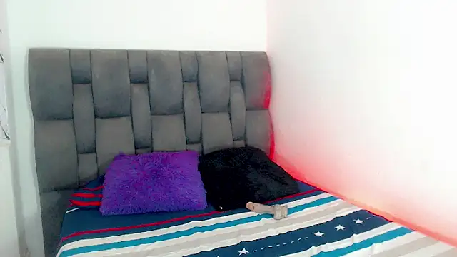 little_star_porn webcam show