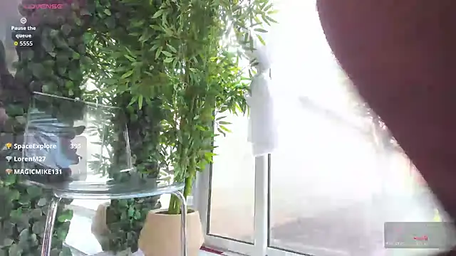 Lexi_Storm Adlı Modelin Canlı XXX Sohbeti