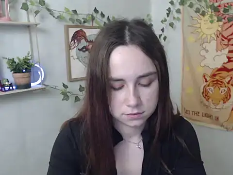 دردشة VeryVeryVeryShy_ الجنسية المباشرة