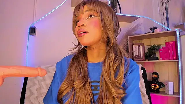 Chat XXX Live Tylla__